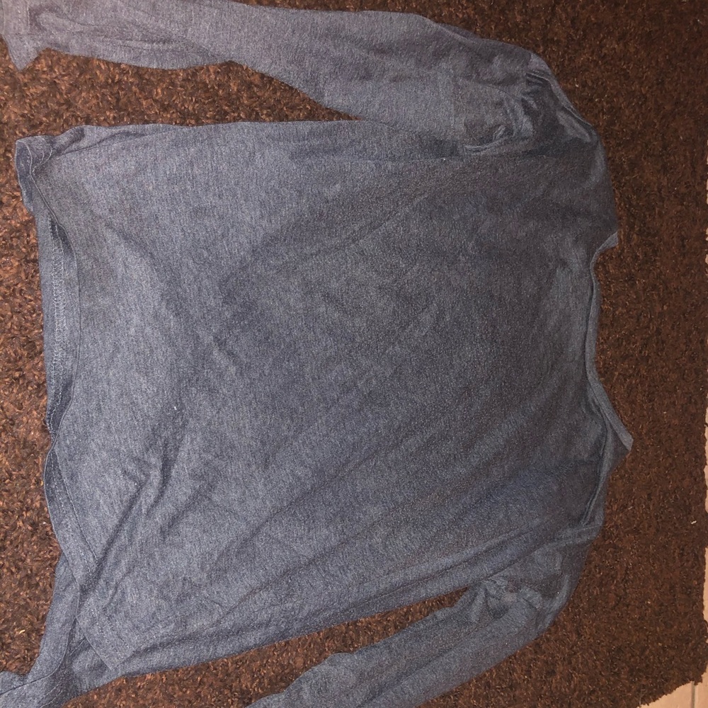 Long sleeve t shirt in good condition